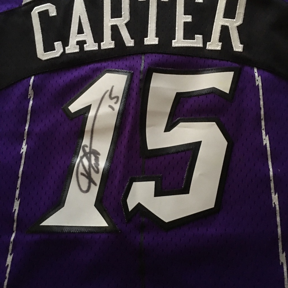 Signed VINCE CARTER Toronto Raptors jersey